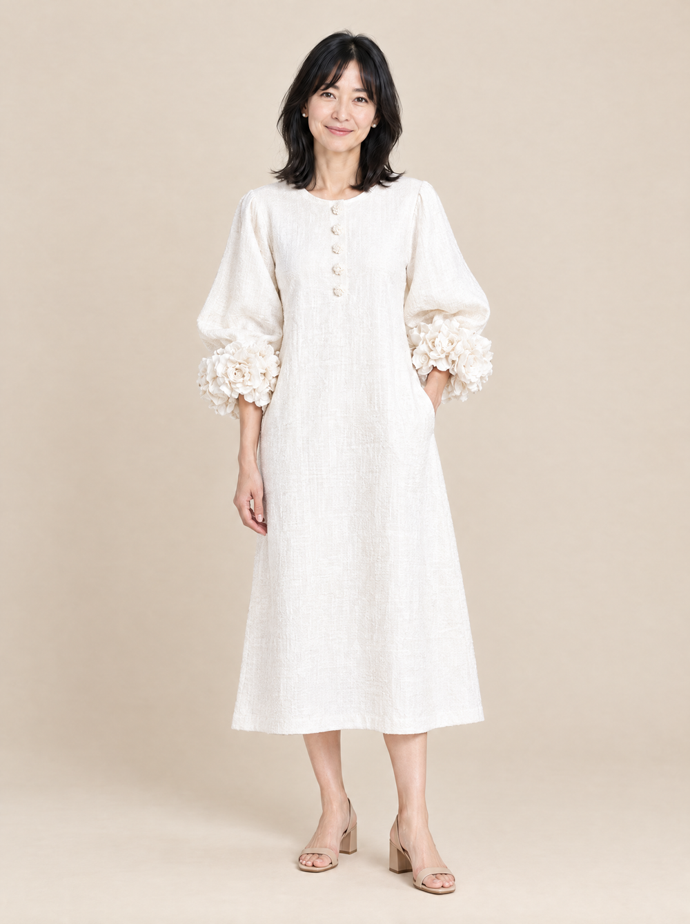 Vestido Midi con Puños de Rosa Julieta – Blanco