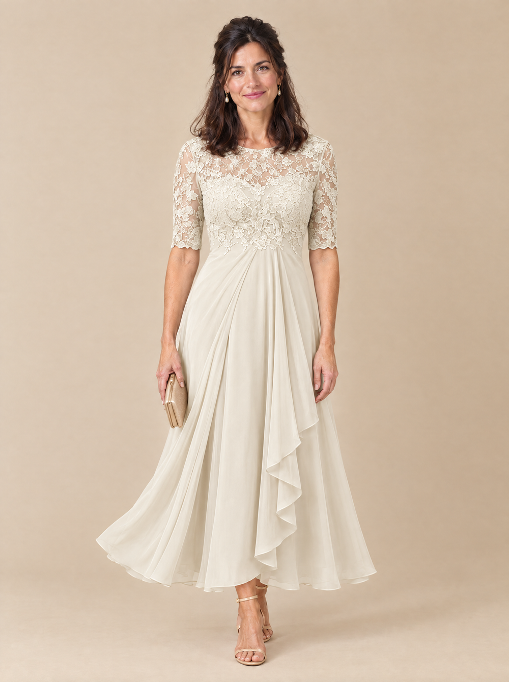 Vestido de Invitada de Encaje y Gasa Carolina – Beige