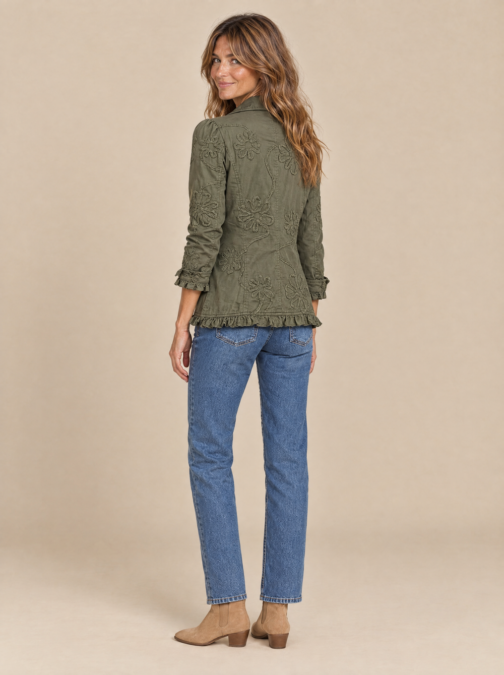 Chaqueta Bordada con Volantes Adela – Espalda
