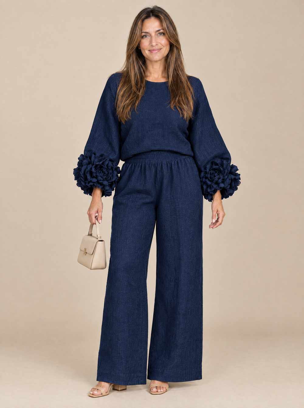 Conjunto con Puños de Flores Victoria – Azul Oscuro